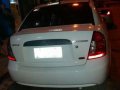 Hyundai Accent 2010 for sale -3