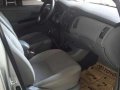 Super Fresh Toyota Innova E 2005 MT DSL For Sale-8