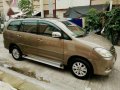 Super Fresh 2011 Toyota Innova G AT Gas For Sale-6