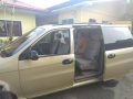 Perfect Condition Kia Carnival 2000 For Sale-0