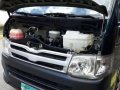 2013 Toyota Hiace commuter green color for sale -5