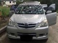 Toyota Avanza 2009 silver for sale -2