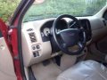 Ford Escape XLS 2005 4x2 AT Red SUV For Sale -2
