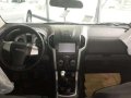 2017 Brand New Isuzu MUX 4X2 Units For Sale -3