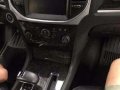 2011 Chrysler 300c 3.6 v6 pearlwhite for sale -4