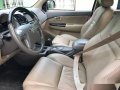 Good as new Toyota Fortuner 2.5G 2012 for sale-2