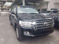 For sale 2017 Toyota LAND CRUISER (brand new) -0