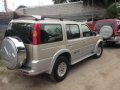 Ford Everest 4x4 2005 MT Beige For Sale -2