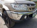 Isuzu Sportivo 2008 Manual Beige SUV For Sale -3