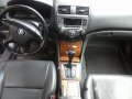 Well-maintained Honda Accord 2004 for sale in Metro Manila-15