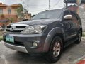 All Original Toyota Fortuner V 4X4 AT DSL For Sale-0