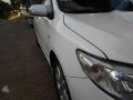 Toyota Corolla Altis E 2008 MT White For Sale -1