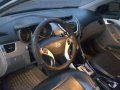 Hyundai Elantra 2012 top condition for sale -1