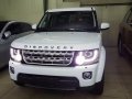 Well-kept Land Rover Discovery 2017 for sale in Metro Manila-3