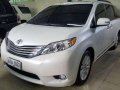 Very Fresh 2015 Toyota Sienna Limited AWD AT For Sale-6