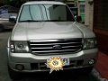 Ford Everest 2005 4x4 AT Silver For Sale -1