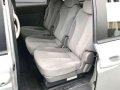 Kia Carnival EX LWB CRDi DSL AT 2010 Silver For Sale -9