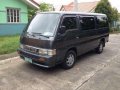 Nissan Urvan 2007 MT Gray Van For Sale -2