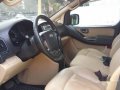 Well-kept Hyundai Starex 2009 for sale-4