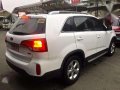 2015 Kia Sorento Diesel AT White For Sale -5