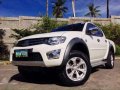2010 Mitsubishi Strada 2.5 GLS 4x4 White For Sale -8