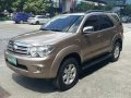 Well-maintained Toyota Fortuner 2009 for sale in Metro Manila-1