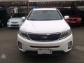 2015 Kia Sorento Diesel AT White For Sale -4