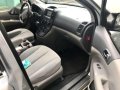 Kia Carnival EX LWB CRDi DSL AT 2010 Silver For Sale -8