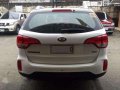 2015 Kia Sorento Diesel AT White For Sale -6