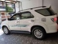 Toyota Fortuner G 2014 MT 4x2 2.5 MT White For Sale -8