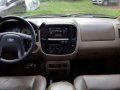 Ford Escape 2004 AT Silver SUV For Sale -4