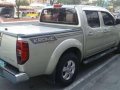 2011 Nissan Frontier Navarra LE 4x4 AT Silver For Sale -1