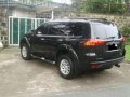 2009 Mitsubishi Montero GLS 4x4 AT Black For Sale -4