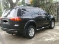 2009 Mitsubishi Montero GLS 4x4 AT Black For Sale -3