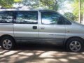 HYUNDAI STAREX MT 2005 Silver Van For Sale -8