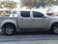 2011 Nissan Frontier Navarra LE 4x4 AT Silver For Sale -4