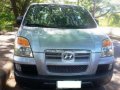 HYUNDAI STAREX MT 2005 Silver Van For Sale -5