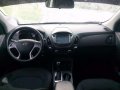 Almost New Hyundai Tucson CRDI DSL AT 4x4 2016 For Sale-4