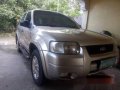 Well-maintained FORD ESCAPE XLT 2005 4x4 for sale-3