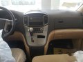 Hyundai Grand Starex 2017 for sale-4