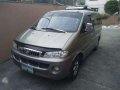 Hyundai Starex 2000 MT Beige Van For Sale -4