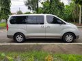 Fully Loaded 2009 Hyundai Grand Starex VGT Gold For Sale-1