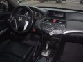 Honda Accord 2009 well kept for sale-4