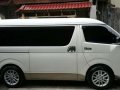 2014 Toyota Hiace Grandia GL AT White For Sale -5