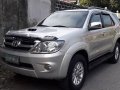 2007 Toyota Fortuner V for sale -0