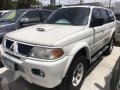 2005 Mitsubishi Montero Sport 4x4 AT White For Sale -4