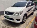 Toyota Innova J 2012 Manual White For Sale -5