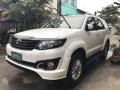 Flawless Condition Toyota Fortuner 2012 AT For Sale-3
