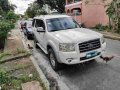 Ford Everest 2009 white for sale-0