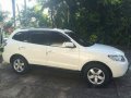 Hyundai Santa Fe 2007 white for sale-0